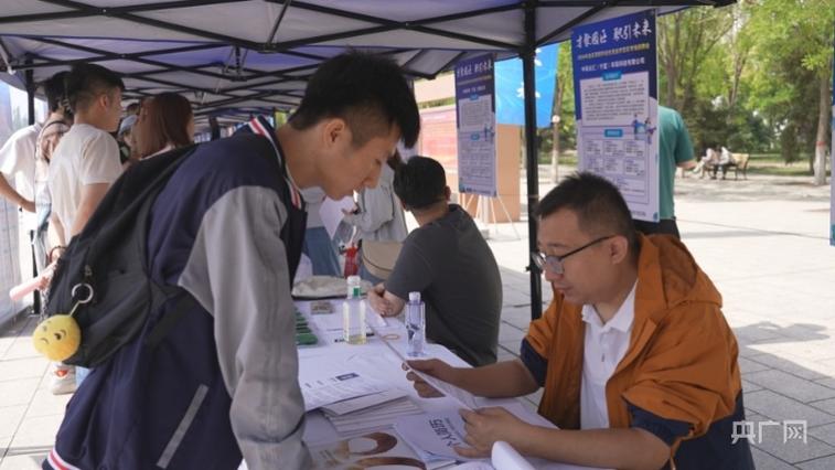 10月17日（周六）广州大学城高校毕业生校园招聘会来袭(工程师专员储备科技有限公司有限公司) 软件开发