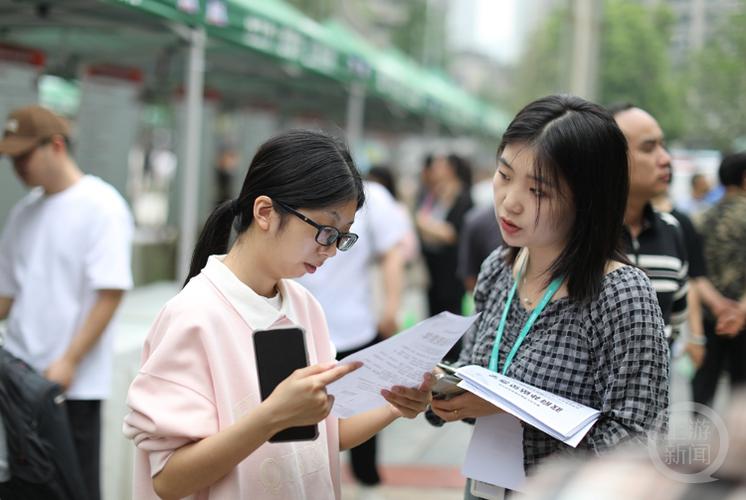 优化营商环境|海阳市举办民营企业招聘月暨开发区专场招聘会(企业招聘求职者人力资源民营市场) 软件开发