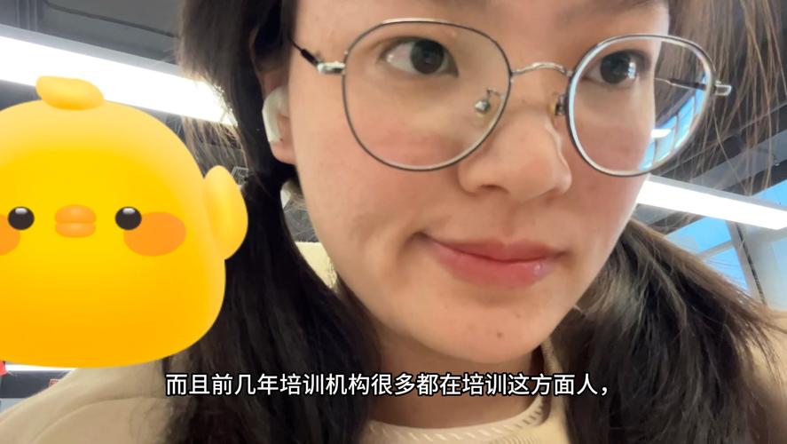 为什么女程序员那么稀缺？女程序员吃不吃香?(程序员稀缺自己的女性如果你) 软件开发