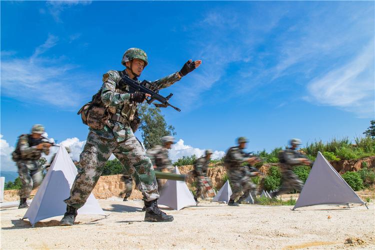 驻韩美军利用自动目标战术瞄准与反火力杀伤链实现空地一体化作战(火力目标能力战术数据链) 排名链接