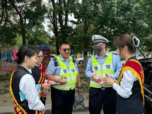 工行津市支行加强团组织建设 发挥青年生力军作用(青年员工团支部红网活动) 软件优化